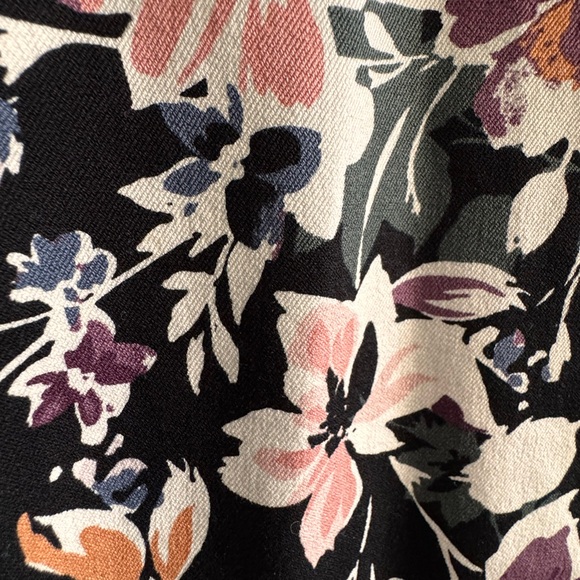 Floral Black Skirt - Picture 7 of 7